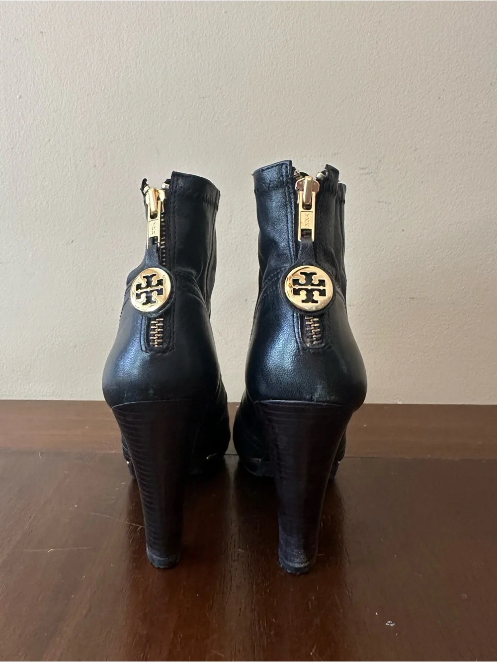 Tory Burch Melrose Black Leather Heeled Ankle Boots with Gold Accents, Sz 8